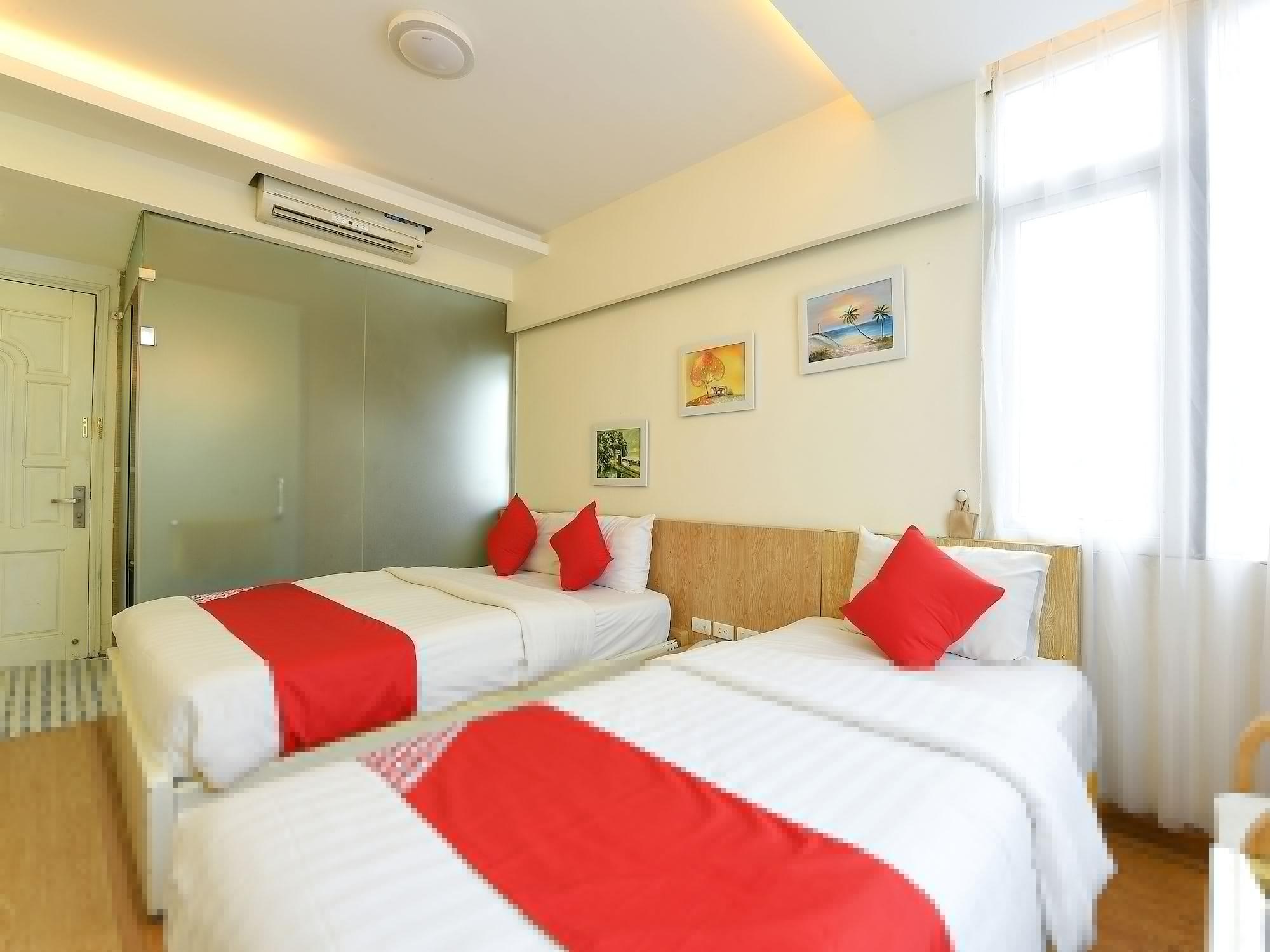 Oyo 210 Saki Hotel Ханой Екстериор снимка