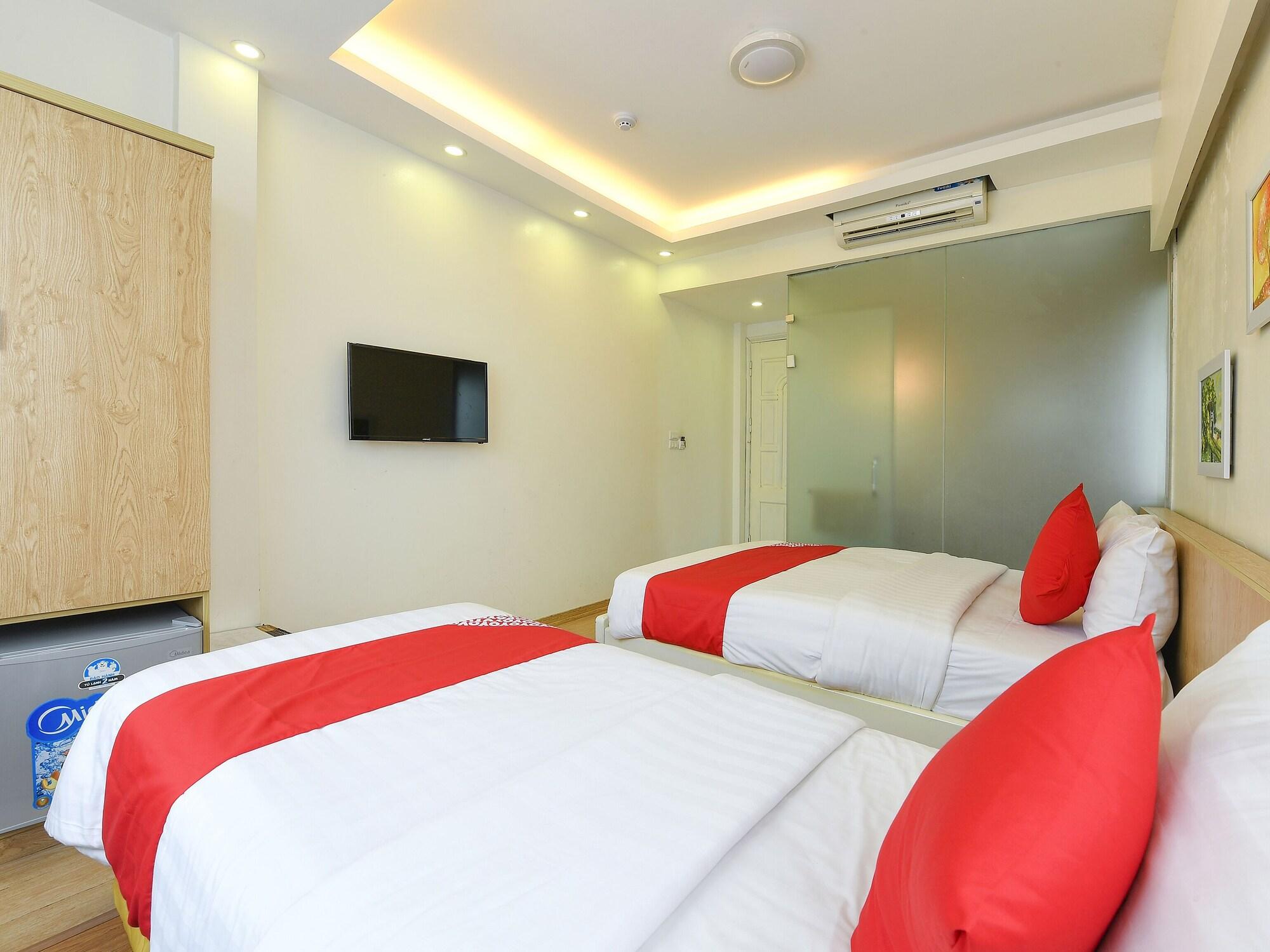 Oyo 210 Saki Hotel Ханой Екстериор снимка